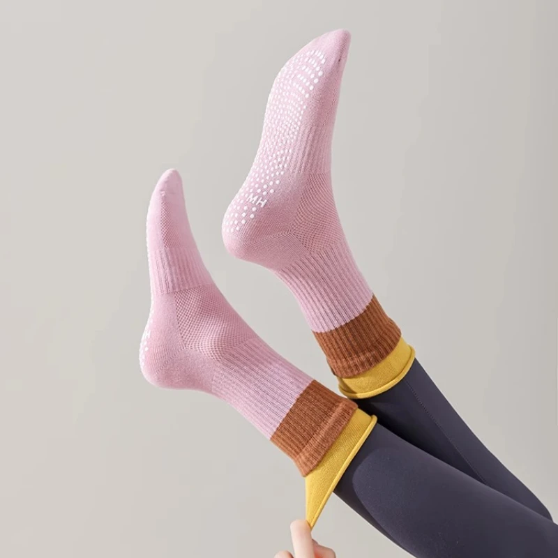 シリコーンノンスリップヨガソックス女性カラーマッチングジムフ - Home Gym Floor のレビューと価格